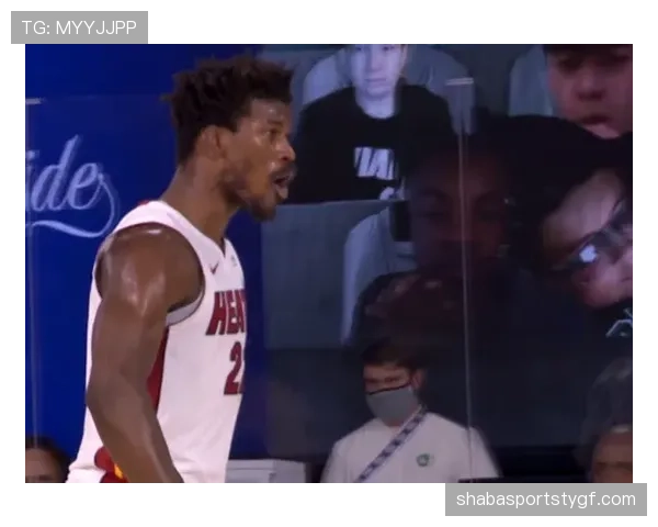 希罗转为首发后无球跑动拉开空间提升三分效率