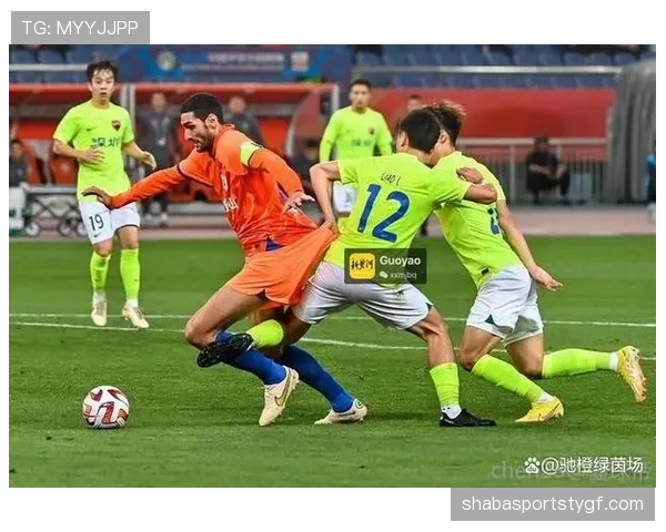 裁判哨音的规则含义：不同哨声如何指示比赛状态与判罚