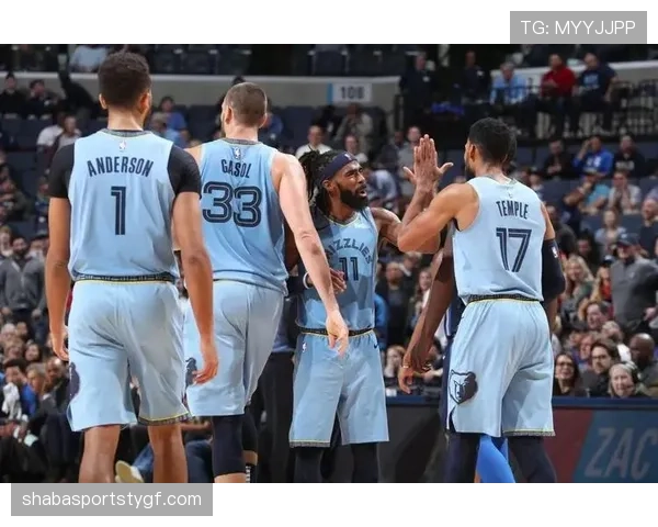 尼克·科里森挡拆拉开空间效率显著提升球队进攻节奏