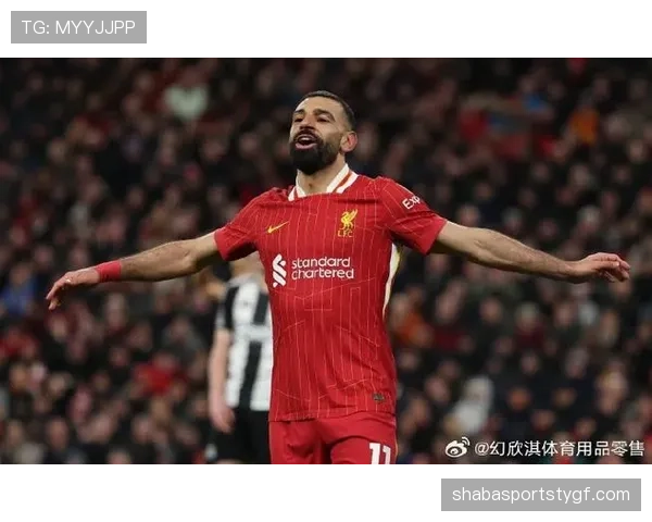 接管禁区前插 前锋萨拉赫本赛季比上季更高效