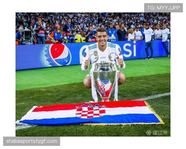 欧冠三连冠成员：科瓦契奇的皇马荣誉含金量